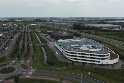 Luchtfoto van het bedrijventerrein Oosterhage.