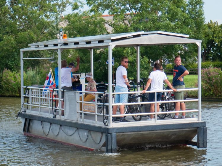 Scholieren maken ook gebruik van pontje