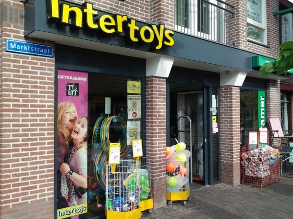 Intertoys