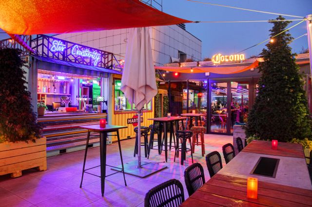 Doloris' Rooftop Bar Tilburg - cocktail bar