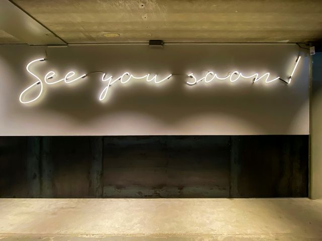 Neon letters : See you soon