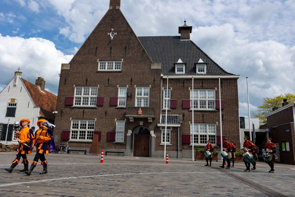 Gemeentehuis tijdens Bloedprocessie