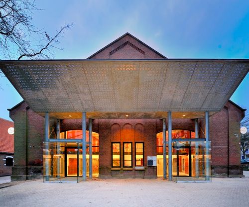 Voorgevel Gebouw T