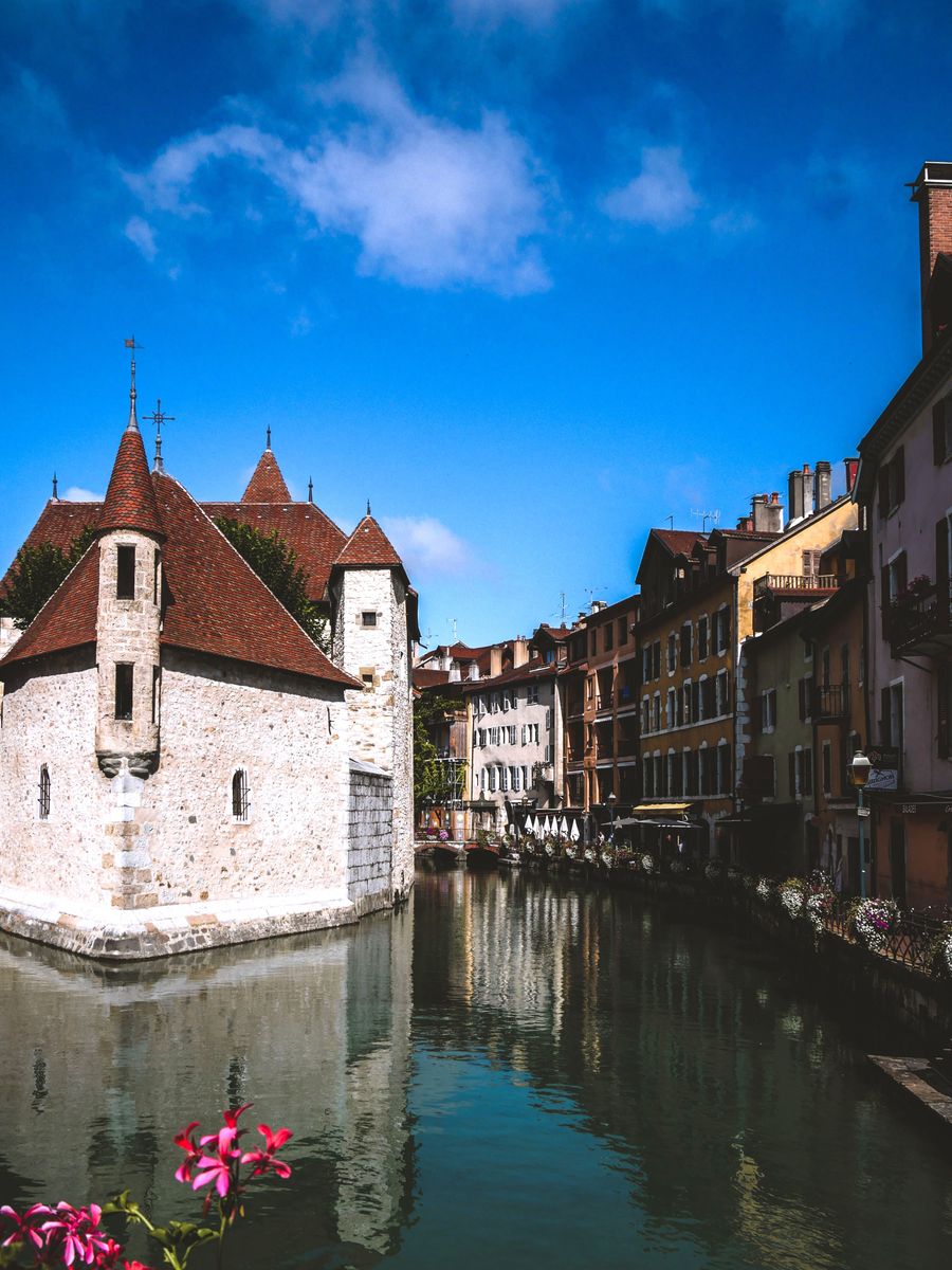 Le Palais de l'Île in Annecy, Frankrijk