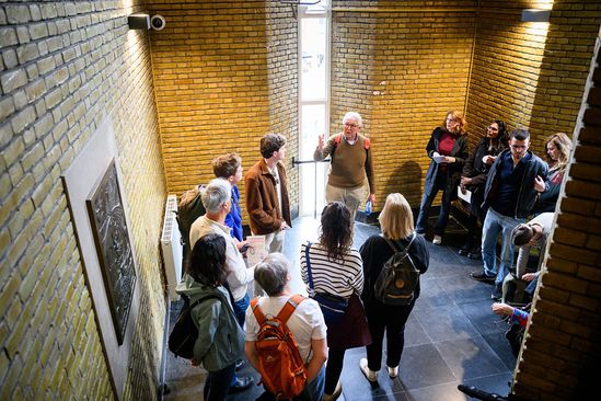 Open Monumentendag: rondleiding de Bieb van binnen