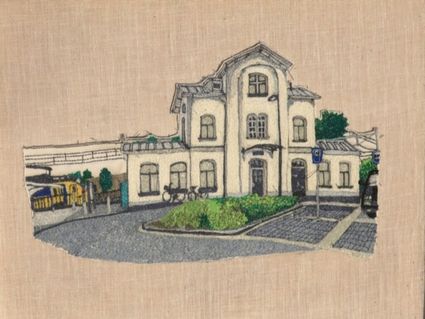draadtekening van station Horst-Sevenum door Sandra Mackus gemaakt op de naaimachine!