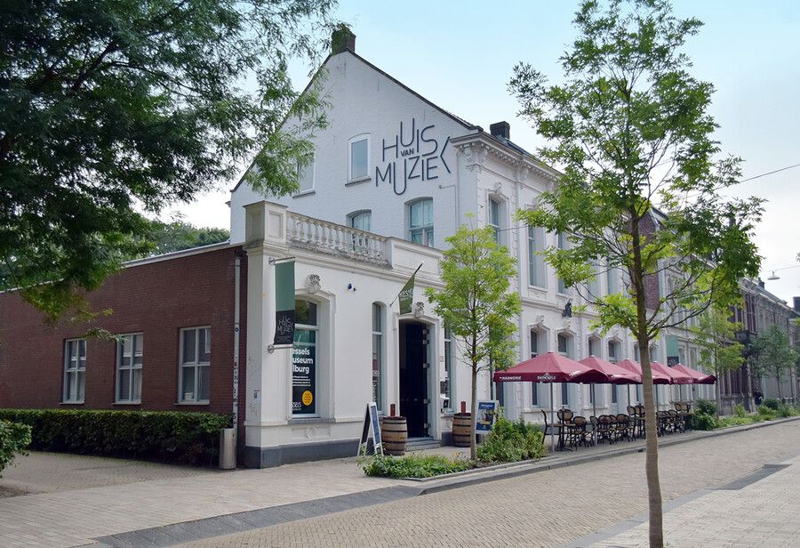 Exterieur Kessels Museum