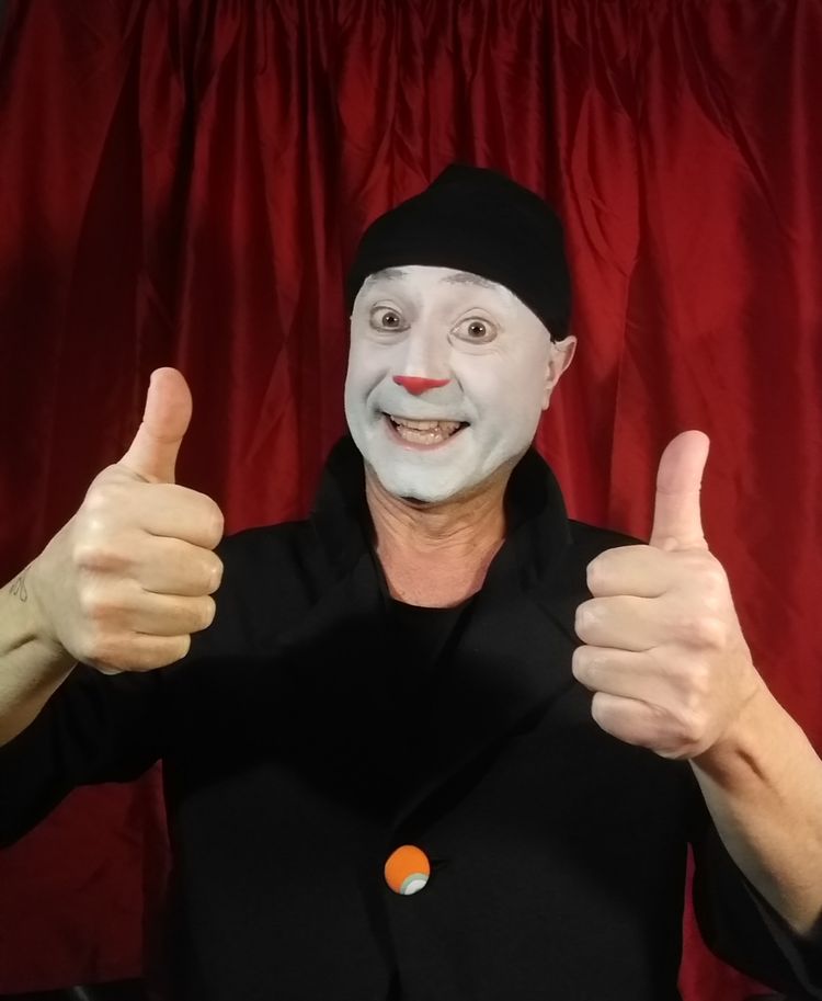 Mimeclown PassPass met Clowndestino