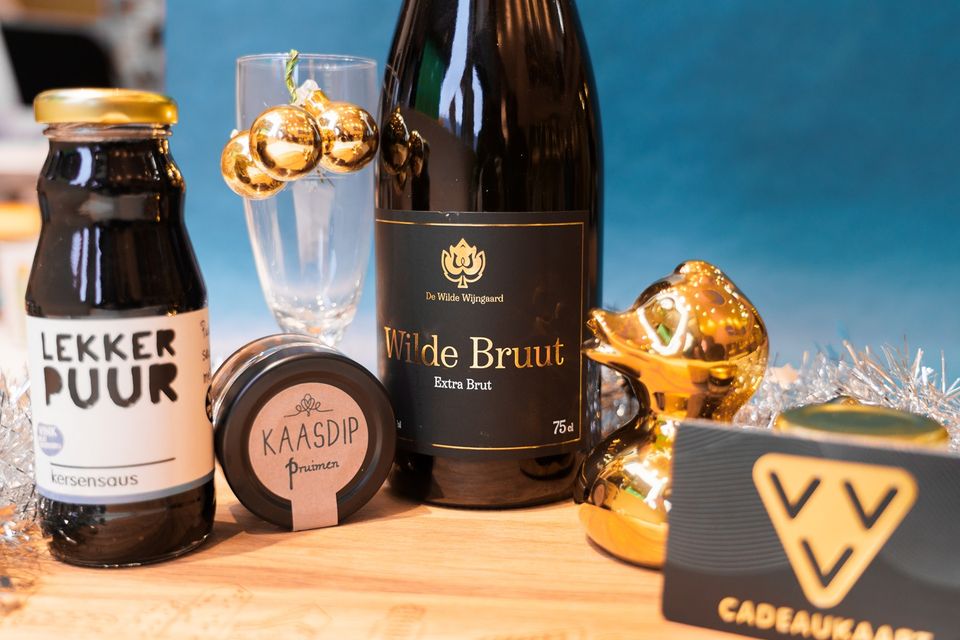 Pakketten VVV Almere Brandstore