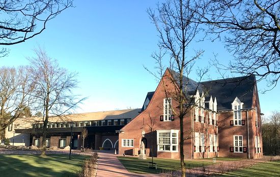 Bibliotheek Waalre in het Huis van Waalre