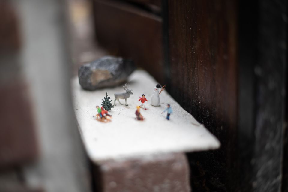 Decemberroute Miniature People