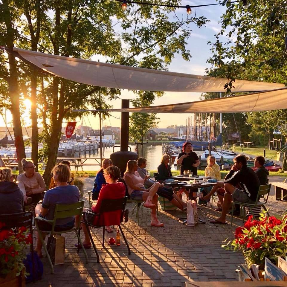 Terras de Koken Akkrum Jachthaven
