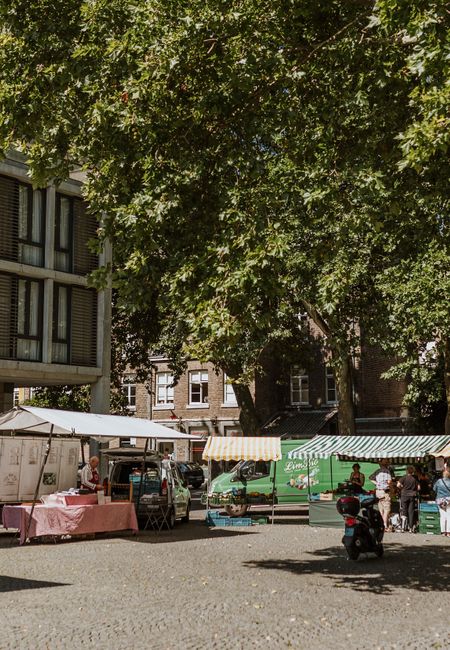 organic market equestrian maison rowena
