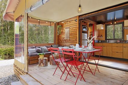 Safari Lodge Koningshof Rijnsburg.