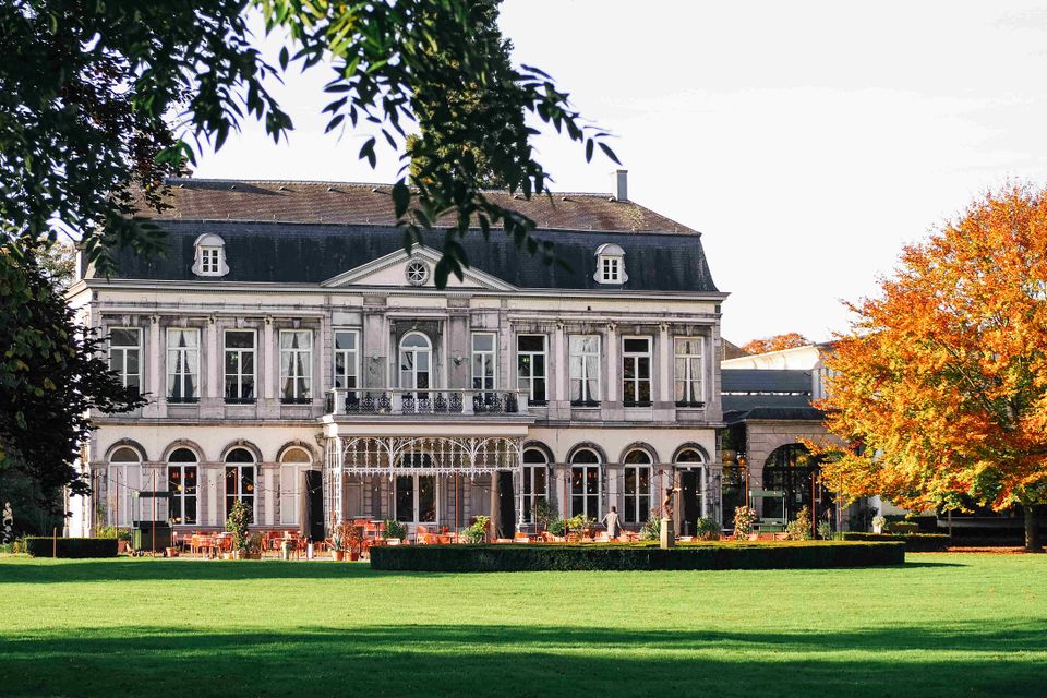 Buitenplaats Vaeshartelt gebouw tuinen omgeving terras