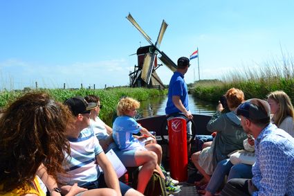 Bezoek de Buurtermolen en de Adermolen met een rondvaart