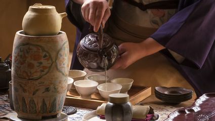 Japanse theeceremonie met live cellomuziek
