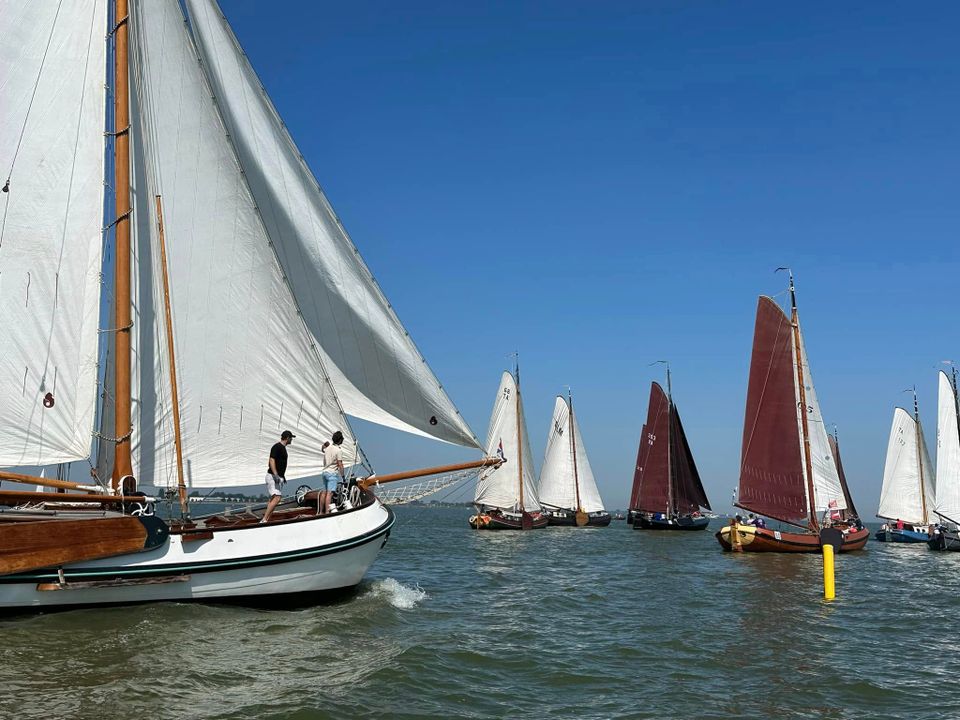 Boten bij de Jan Haring Race