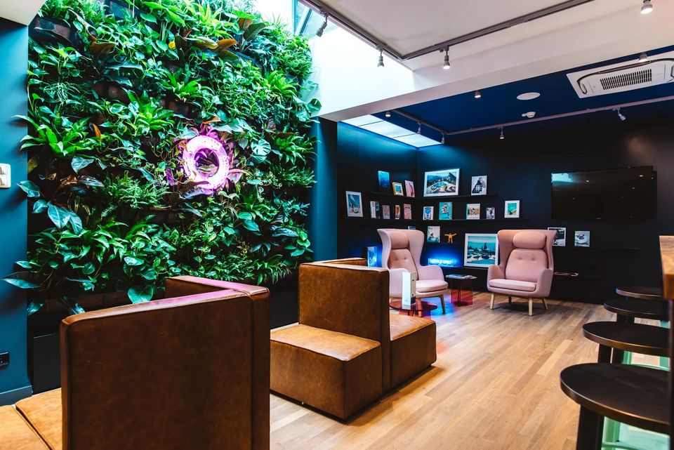 The Dutch Hotel Maastricht interieur hangout