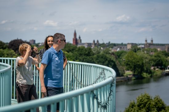 Bonnefanten: beklim de museumtoren
