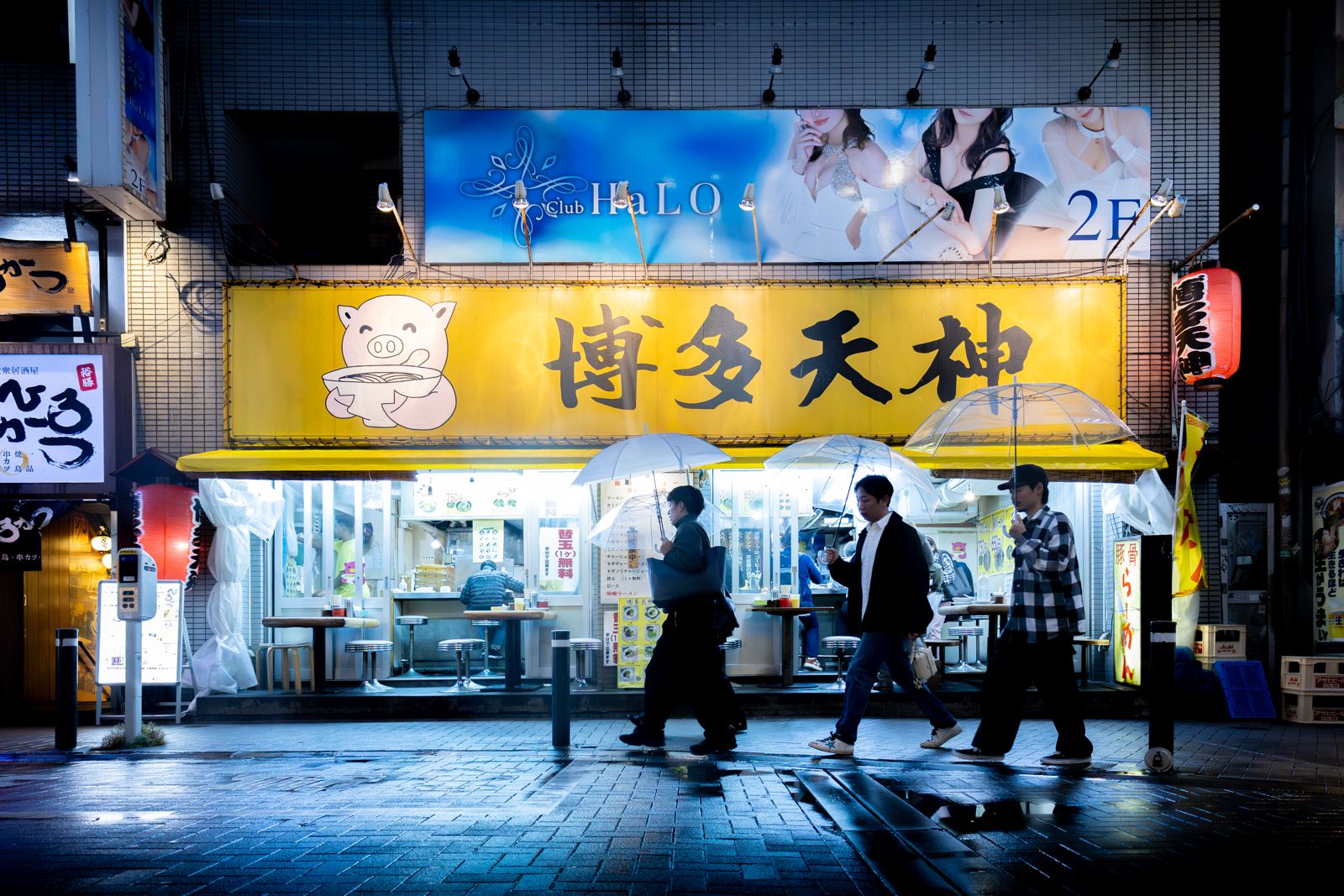 Straatfotografie in de avond