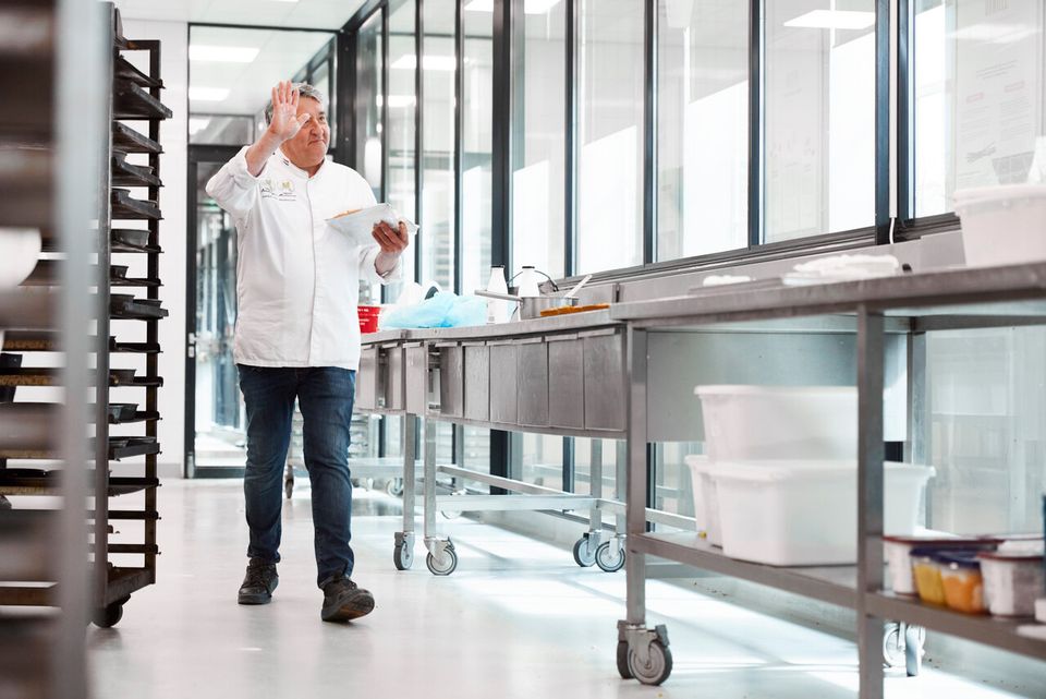 bij Robèrt in zijn bakkerij