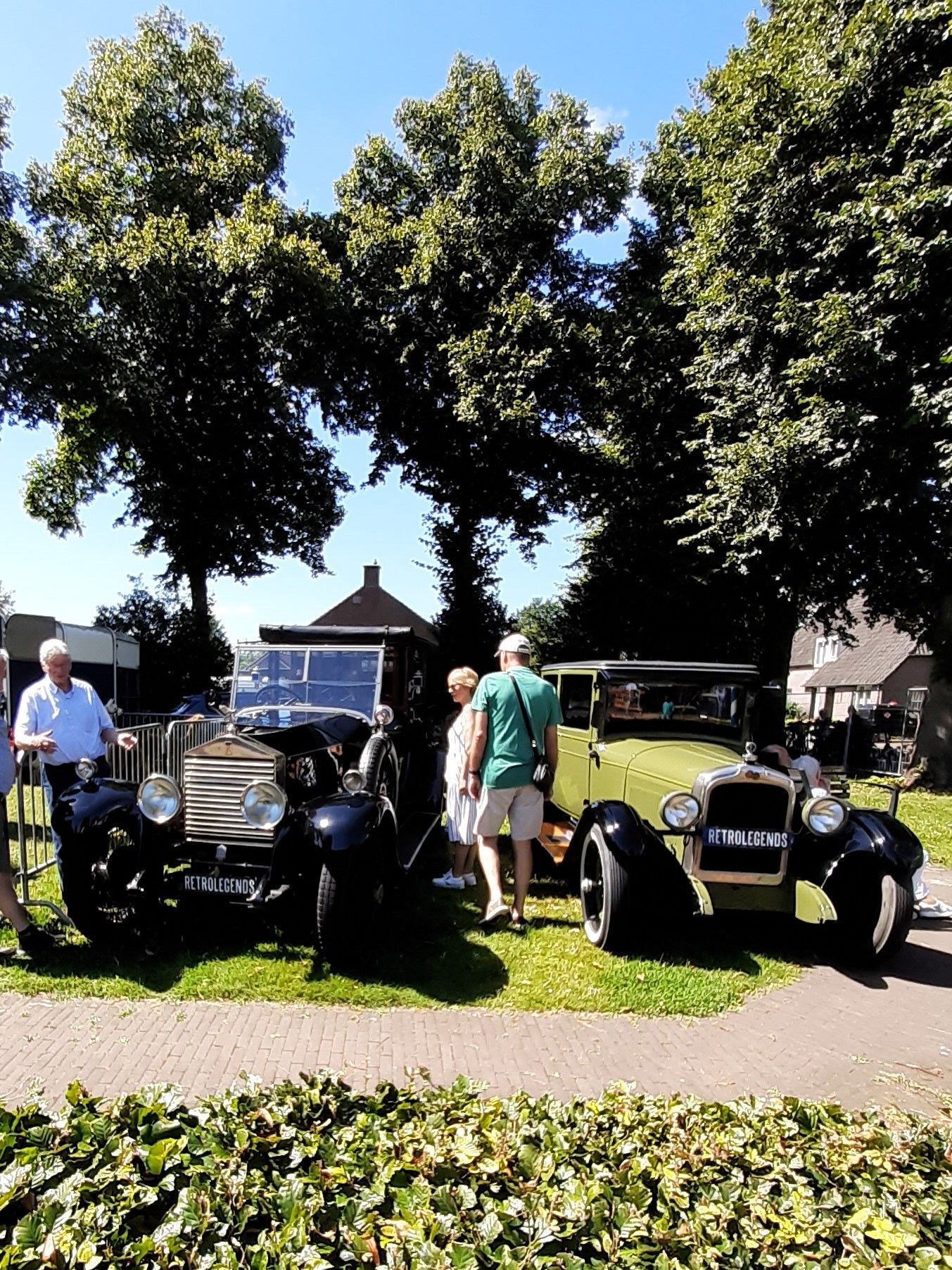 oldtimers op de jaarmarkt