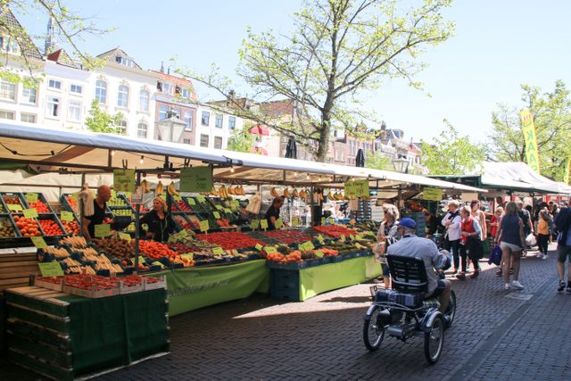Weekmarkt Leiden Botermarkt.