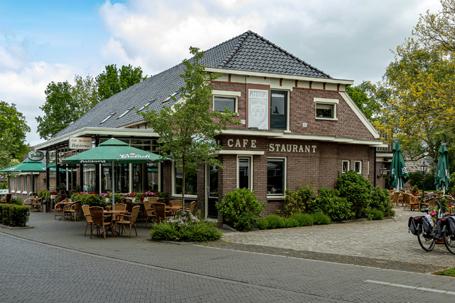 Café-Restaurant Hofsteenge in Grolloo.