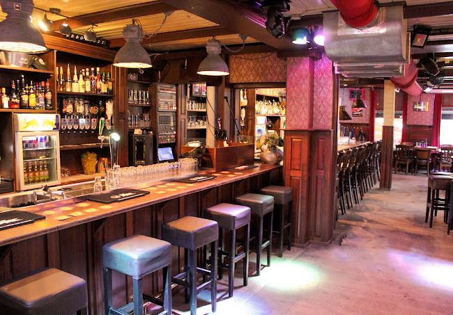 Dutch Pub De Zaak restaurant bar nunspeet