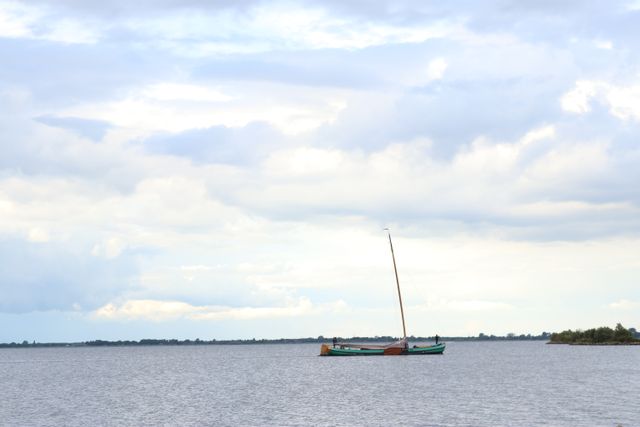 een skûtsje op het tjeukemeer