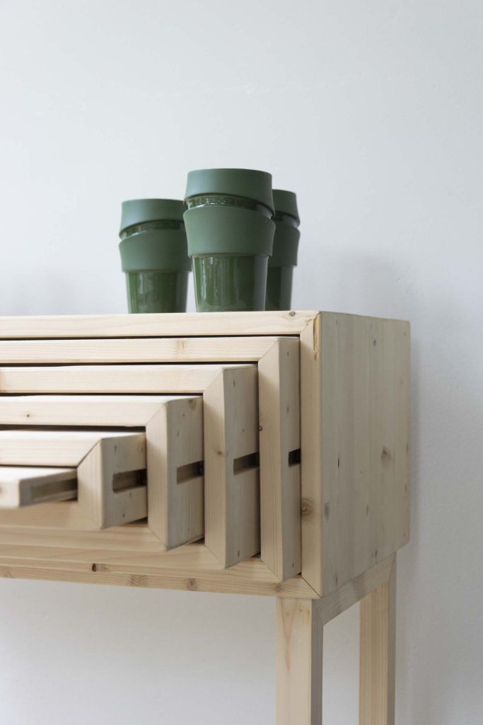 Bamboo Mugs en Cabinet