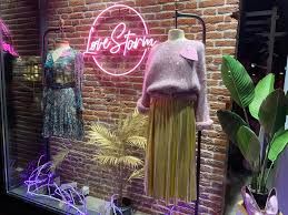 LoveStorm etalage in Bussum