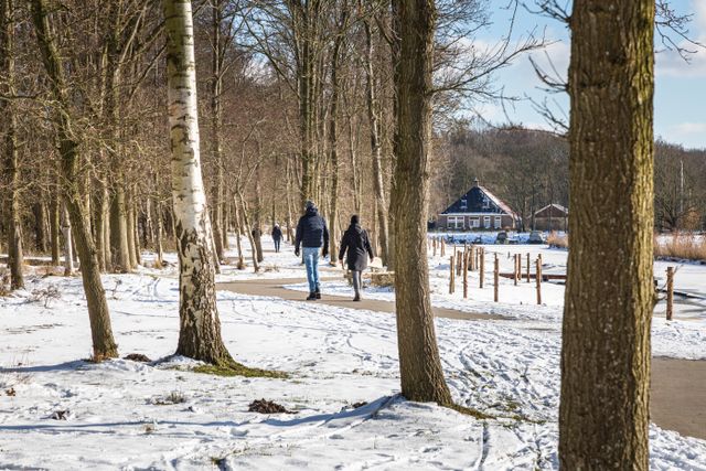 wandelen in de sneeuw bij de wyldemerk
