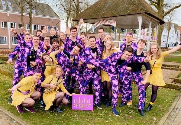 De Singalingo cantus, Stoudt 11 jaar