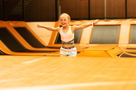 Kidsuitjes almere jumping jack