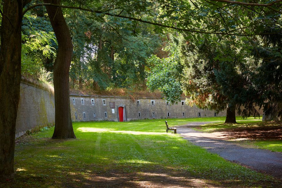 Waldeckpark Maastricht rode deuren