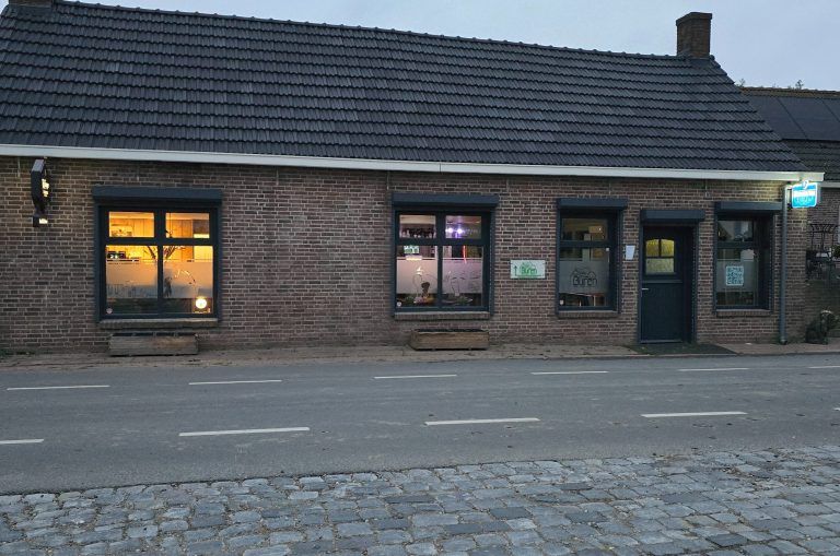 Pand eetcafé de Buren