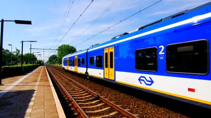 Trein op het station in Vught