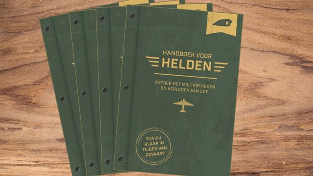 Stapeltje boekjes Handboek voor Helden