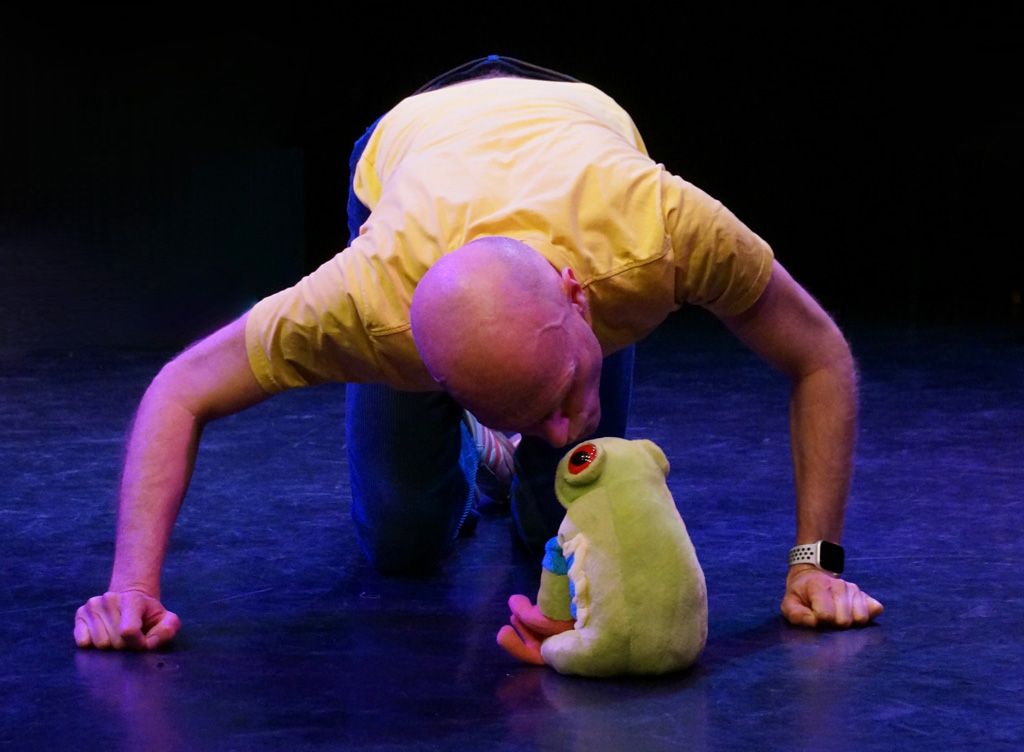 Theatergasten: We want to fix the world, at least a small part of it