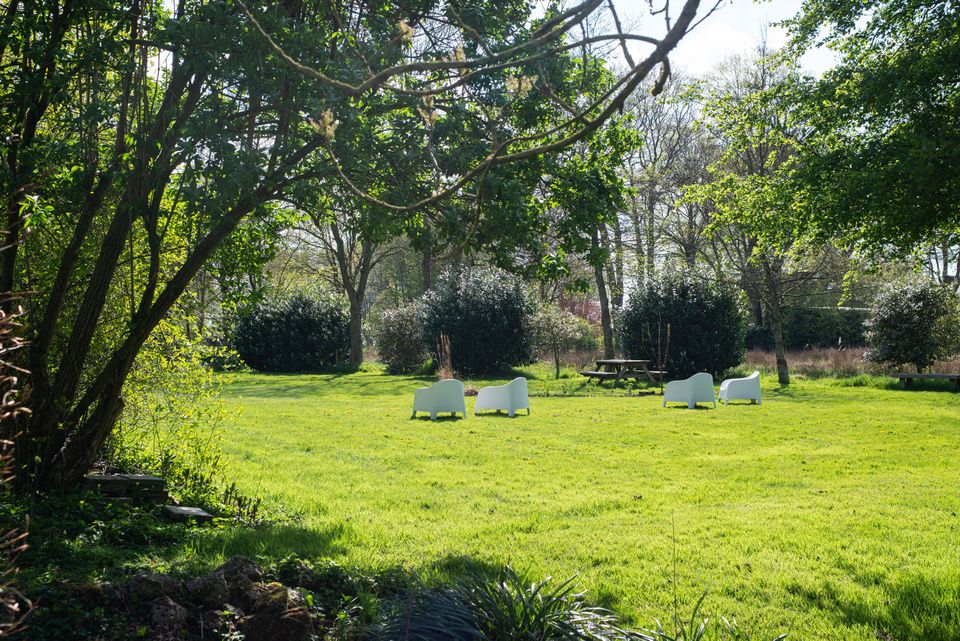 Tuin bij retraite en trainingslocatie met overnachting The Land of Now