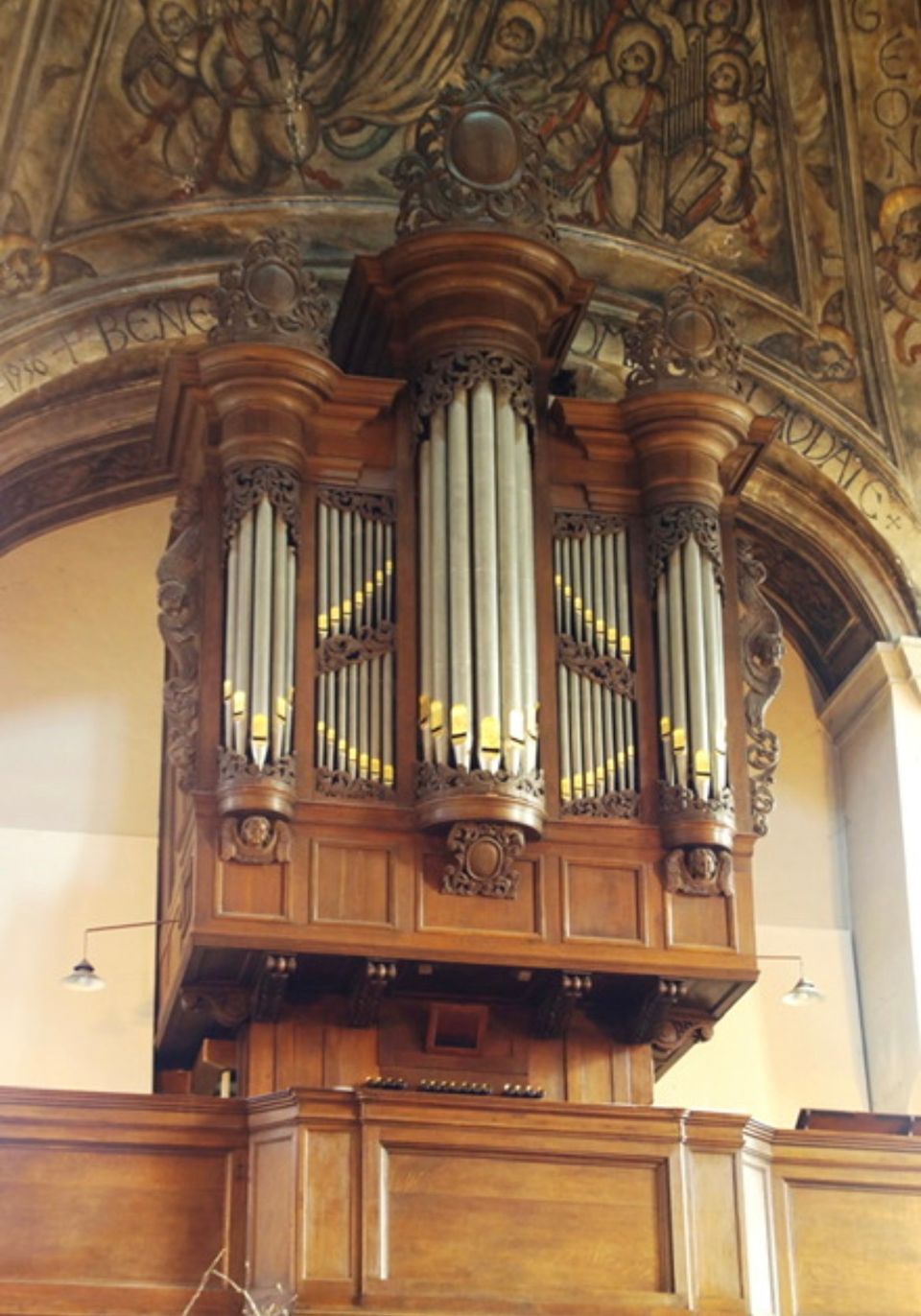 De orgel in de Luciakerk