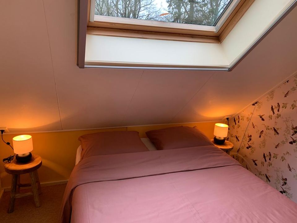 2 persoons slapkamer van Boshuisje Wateren in het Drents-Friese Wold