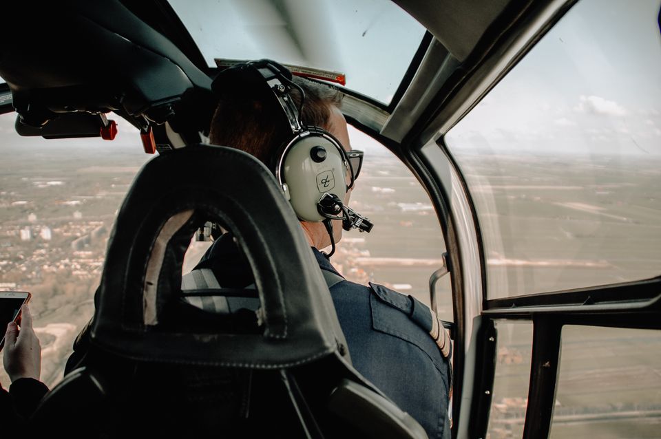 Helicopter vlucht boven Laag Holland