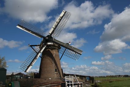 The front of the Adermolen in Rijpwetering