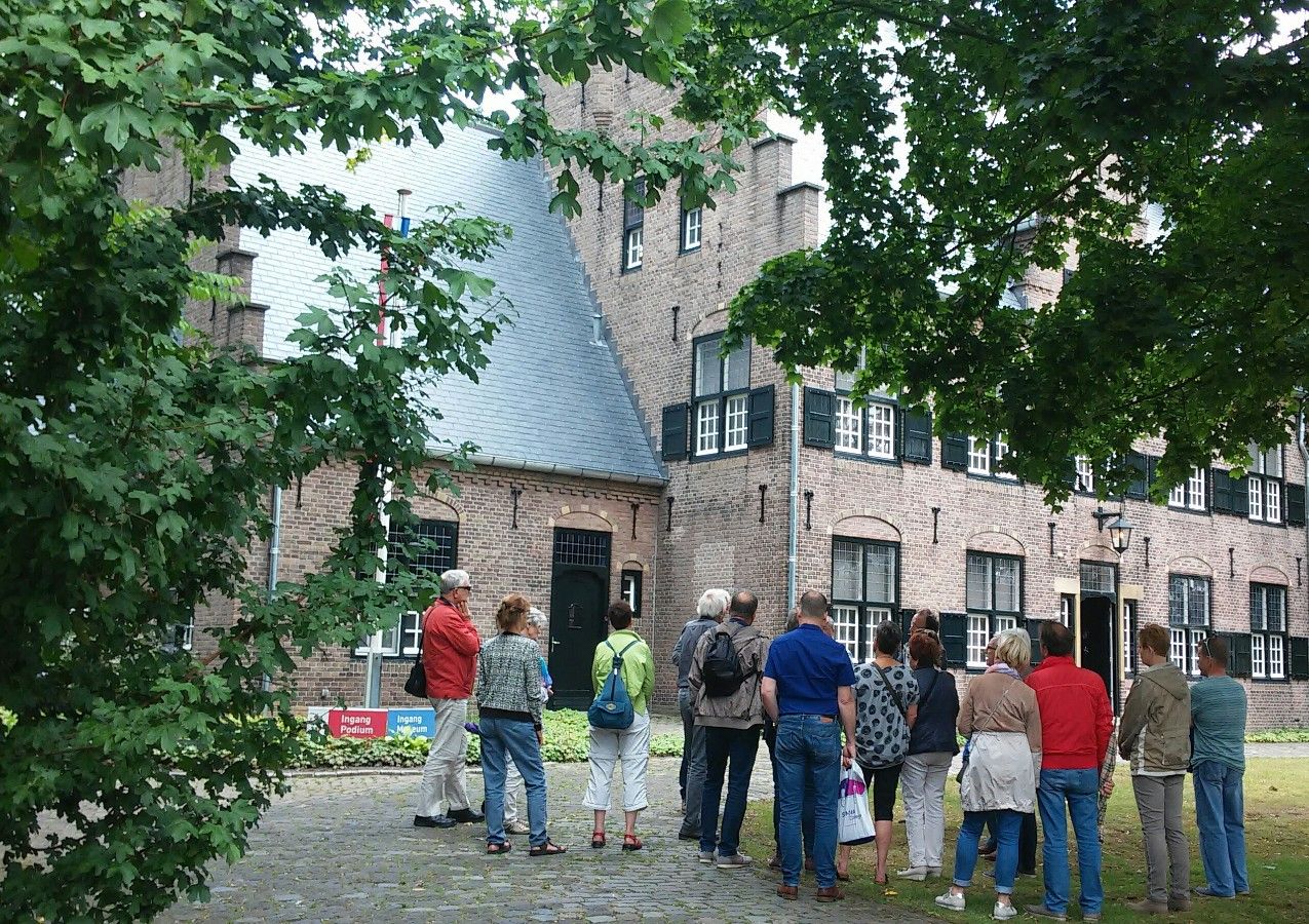Deurne Het Dorp Spaziergang