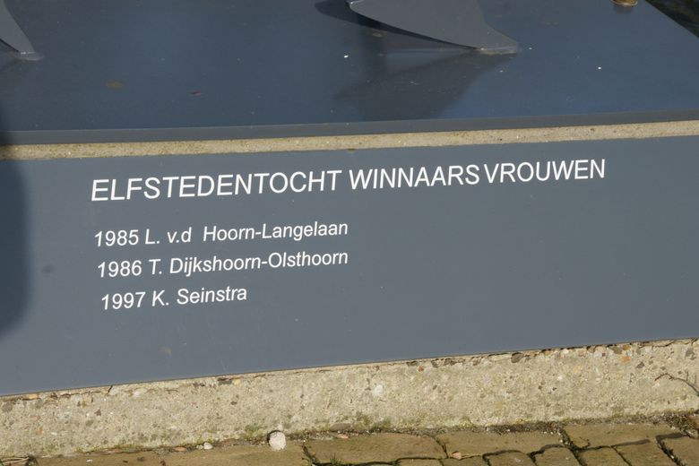 De Elfstedenschaatsster