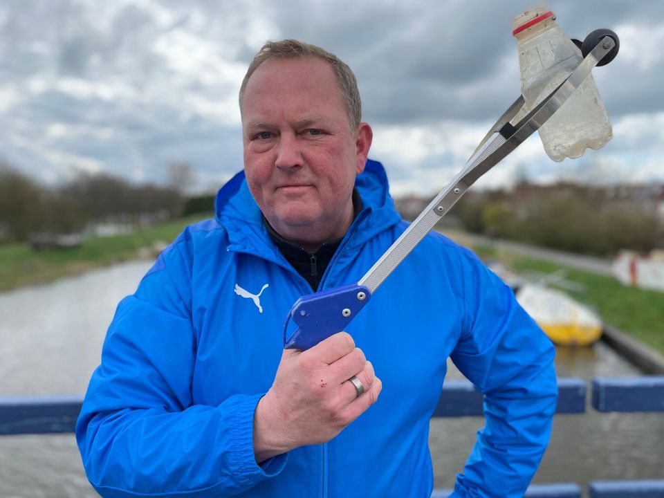 Dirk Groot Zwerfinator knijper