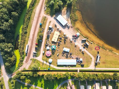 Motorhome site and activity field De Stronk photo 3